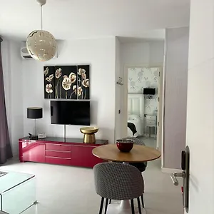 Abril Apartamento Nerja