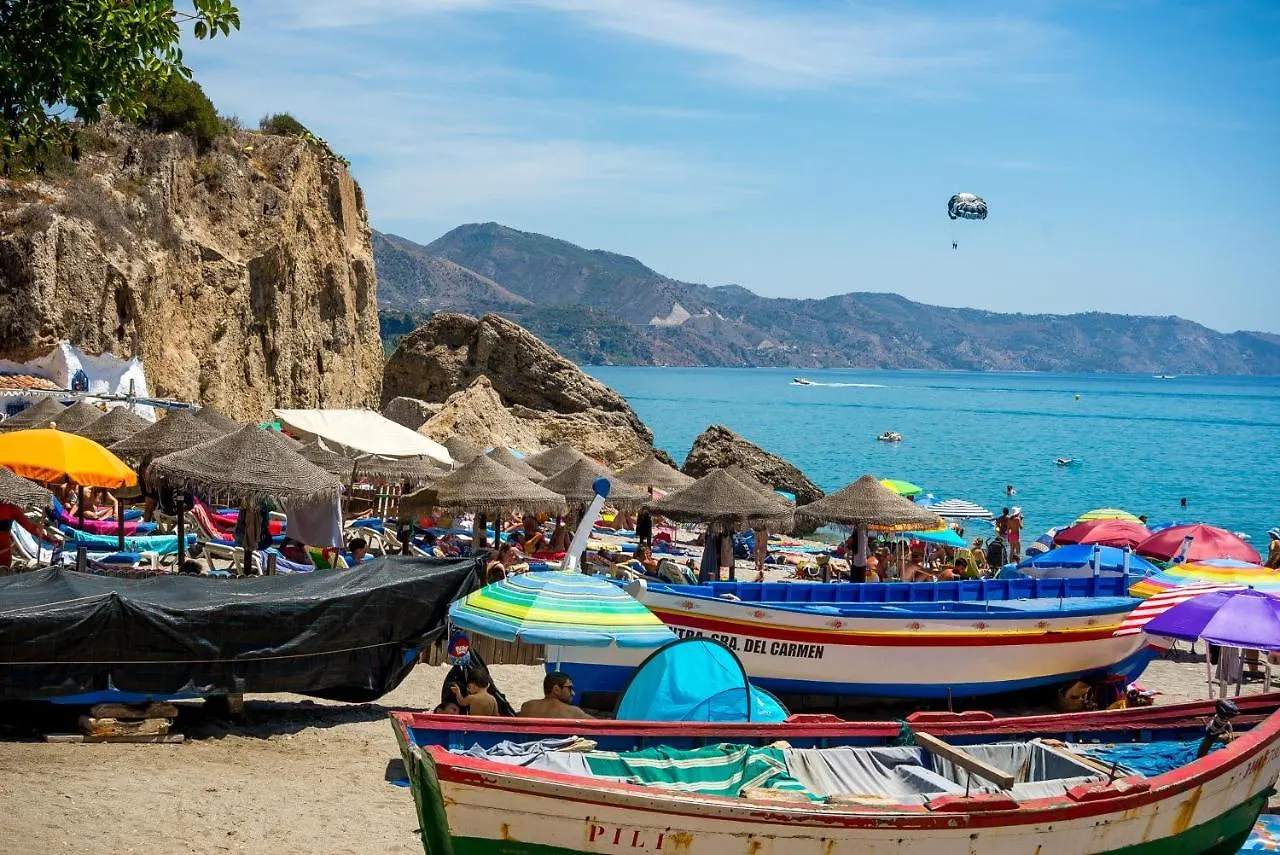Hc Calahonda Beach Nerja Guest house